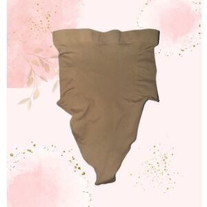 SKIMS Seamless Sculpt Strapless Thong Bodysuit - *NWOT*